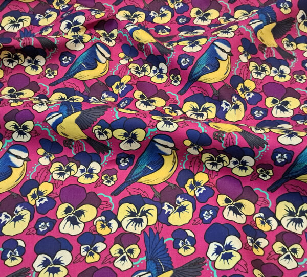 Nouveau - Popeline oeko-tex imprimé en France - Motif Mésange - Pensée d'une Mésange - Fond Fushia – Image 6