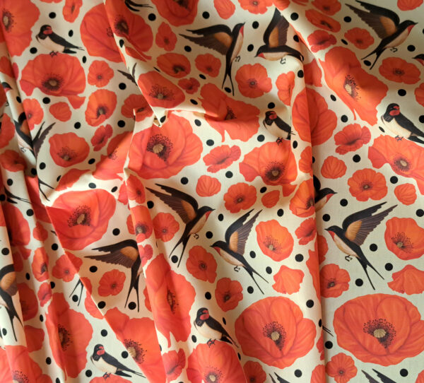 Nouveau - Popeline oeko-tex imprimé en France - Motif hirondelles et coquelicots- Promesse d'Hirondelles - Fond Ecru