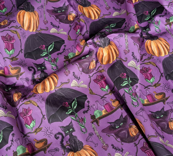 Nouveau - Popeline oeko-tex imprimé en France - Motif - Sortilèges - Fond Mauve