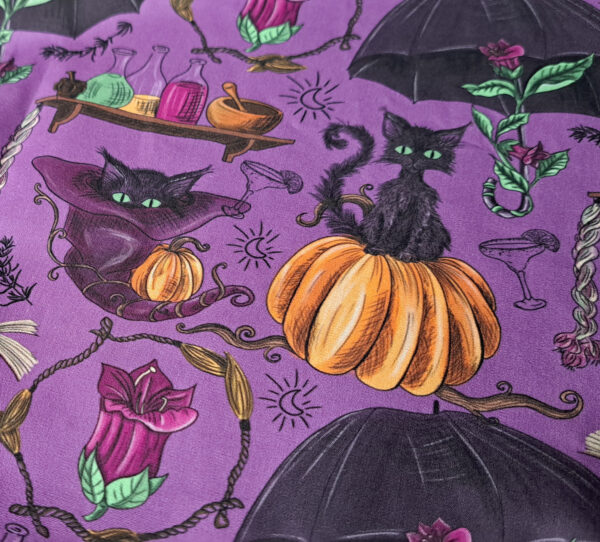 Nouveau - Popeline oeko-tex imprimé en France - Motif - Sortilèges - Fond Mauve – Image 2