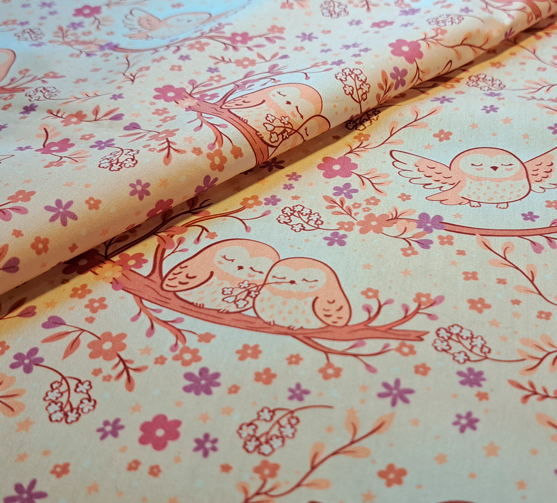 Nouveau – Popeline oeko-tex imprimé en France – Motif Au coeur de la douceur – Fond Ecru Nouveau - Popeline oeko-tex imprimé en France - Motif Au coeur de la douceur - Fond Ecru – Image 7