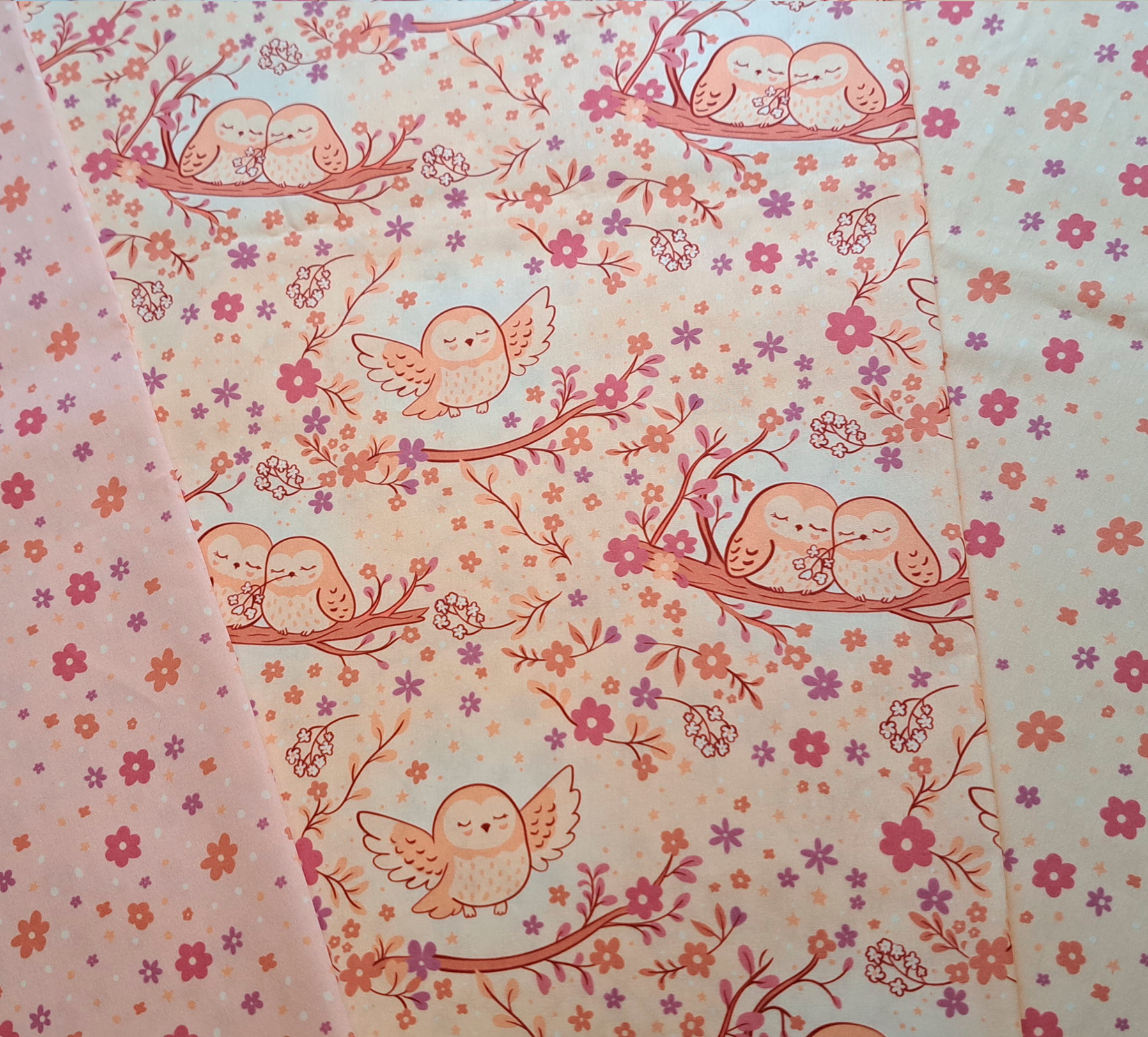 Nouveau – Popeline oeko-tex imprimé en France – Motif Au coeur de la douceur – Fond Ecru Nouveau - Popeline oeko-tex imprimé en France - Motif Au coeur de la douceur - Fond Ecru – Image 11