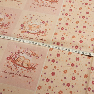 Nouveau – Coupon 12 x 12 cm – Popeline gots et oeko-tex imprimé en France – Au coeur de la douceur – Fond Saumon