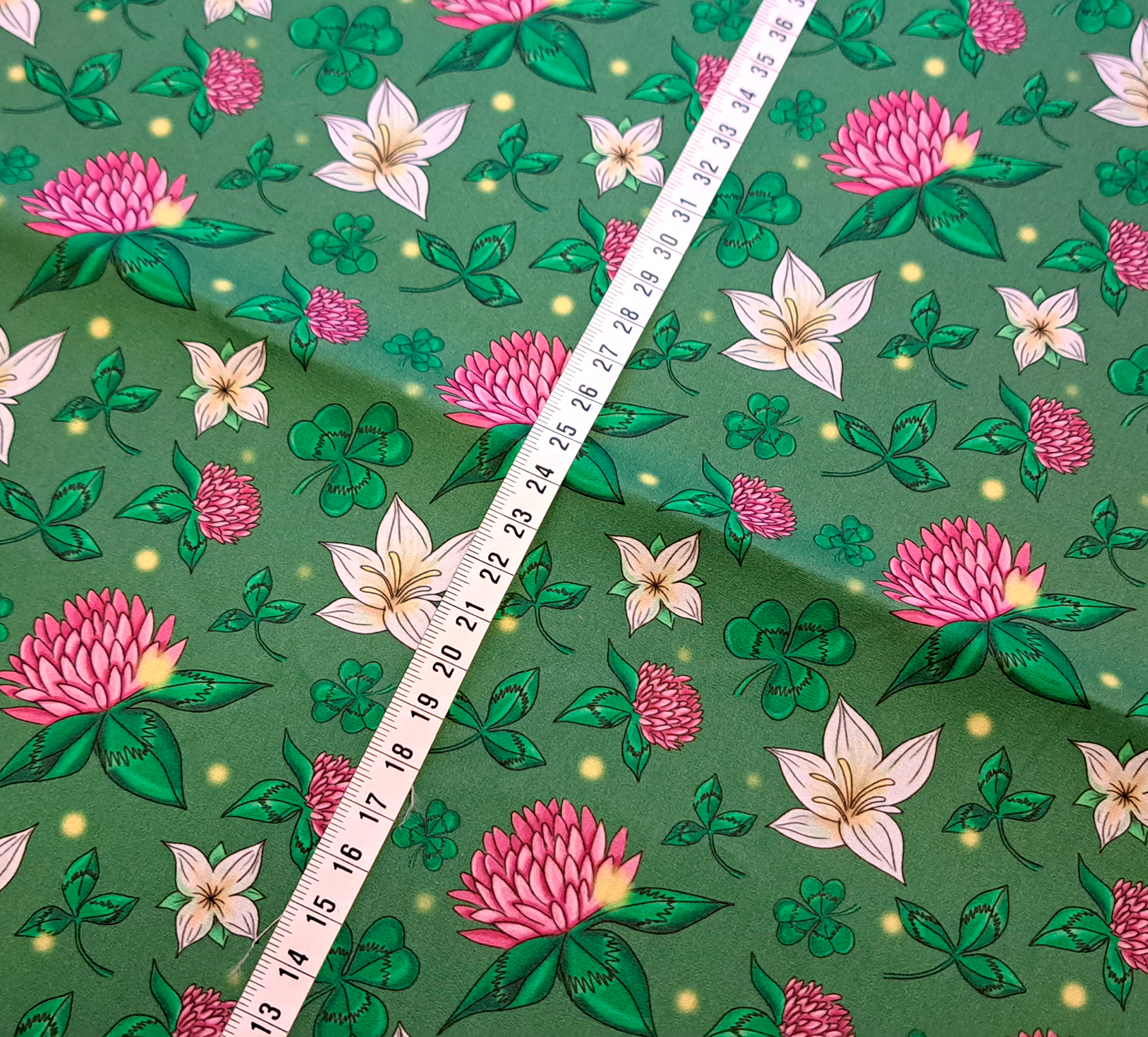 Nouveau – Popeline gots et oeko-tex imprimé en France – Motif simplifié associé Le Jardin des Fées – Fond Vert printanier Nouveau - Popeline gots et oeko-tex imprimé en France - Motif simplifié associé Le Jardin des Fées - Fond Vert printanier – Image 7