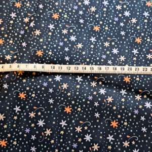 Nouveau – Popeline oeko-tex imprimé en France – Motif Constellations fleuries assorti aux Méduses Stellaires – Fond Marine
