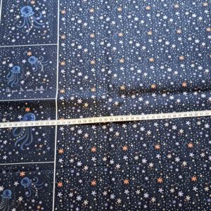 Nouveau – Popeline oeko-tex imprimée en France – Motif Panneau créatif Méduses Stellaires – Fond Marine