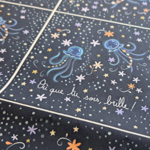 Nouveau – Coupon 12 x 12 cm – Popeline gots et oeko-tex imprimé en France – Méduses Briller