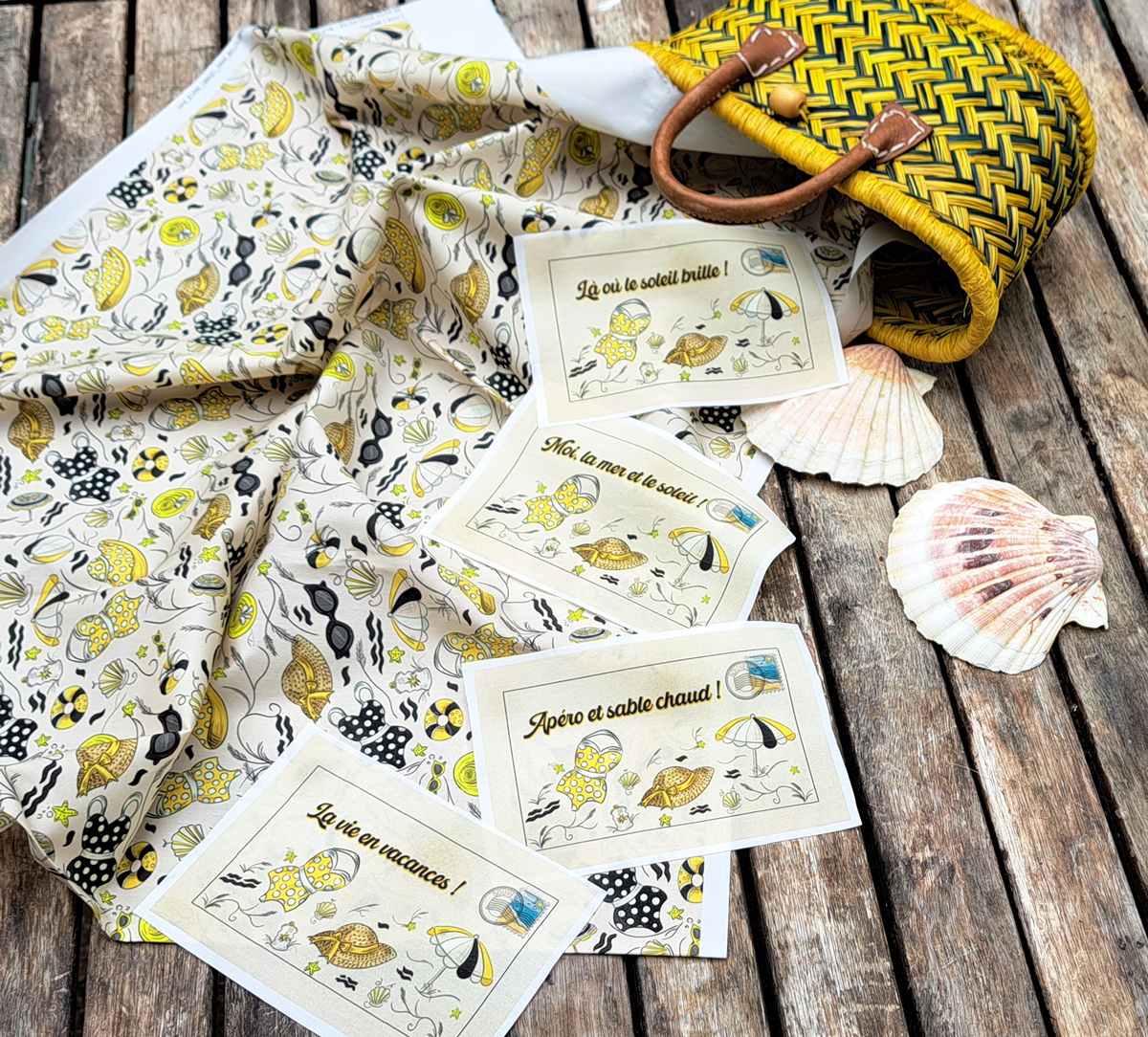 Nouveau – Coupon Carte Postale textile – Popeline — Les Etés Insouciants – Multicolore | Motif rétro et lumineux